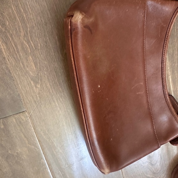 Brown Leather Shoulder Bag - Picture 10 of 12